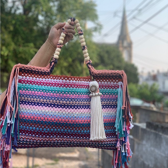 Handmade Macrame Fringe Bag with Keychain - Picture 7 of 9